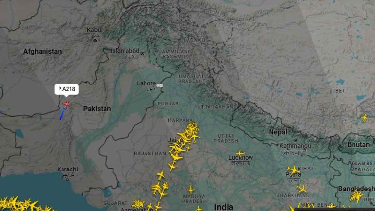 Operation Sindoor: పాక్ వ్యాప్తంగా భారత్ విధ్వంసం.. ఎయిర్ స్పేస్ మూసివేత..