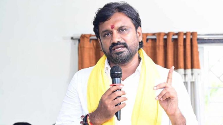 Adireddy Vasu: మాజీ సీఎం జగన్‌పై టీడీపీ ఎమ్మెల్యే ఘాటు వ్యాఖ్యలు..