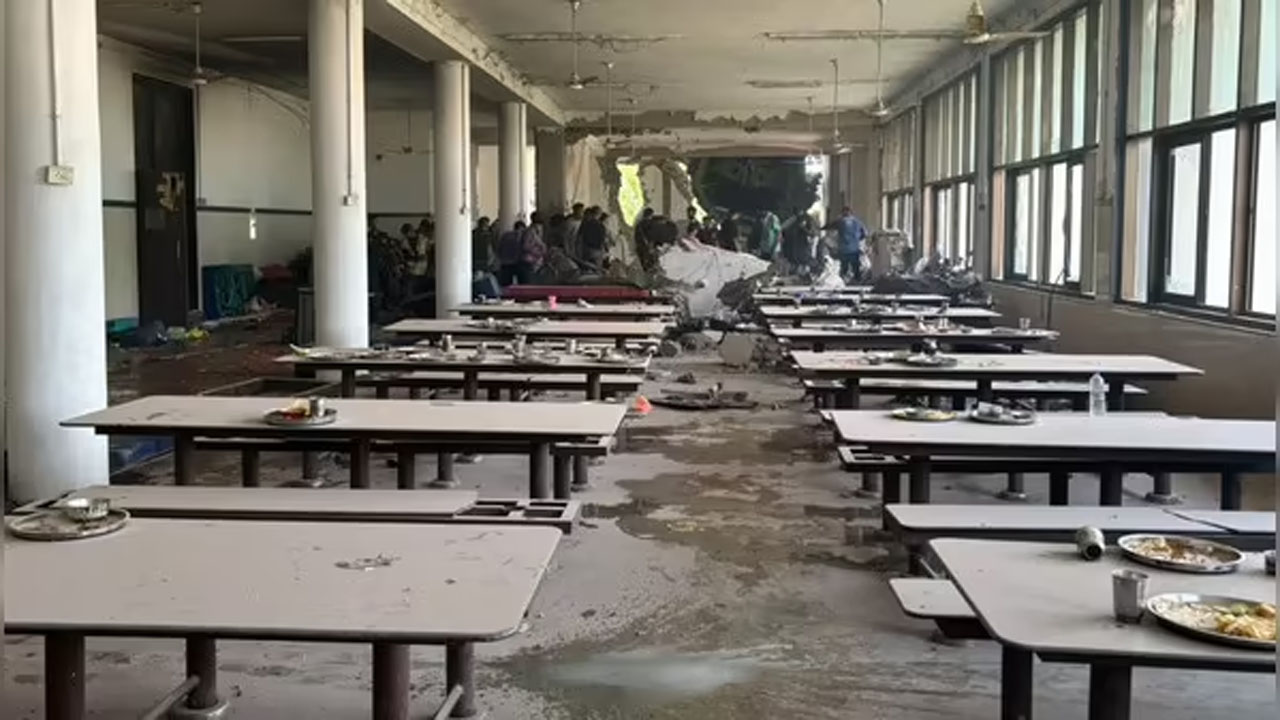 Air India Plane Crash11