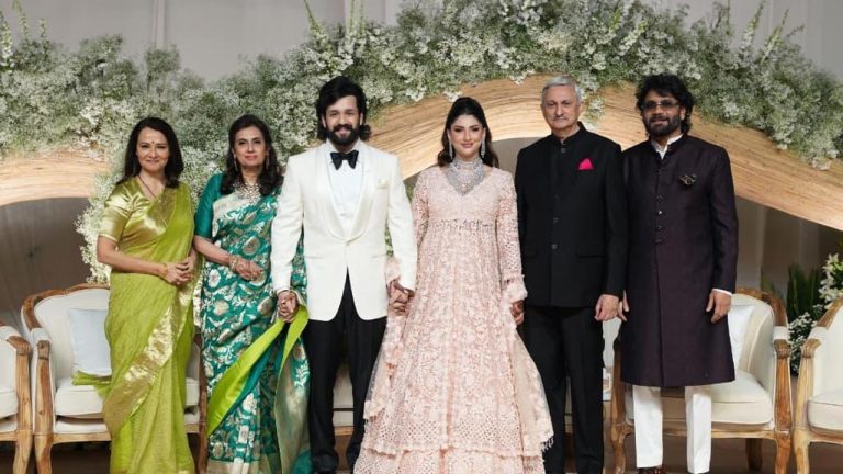 Akkineni Akhil : గ్రాండ్ గా అఖిల్ రిసెప్షన్.. ఎవరెవరు వచ్చారో చూడండి..