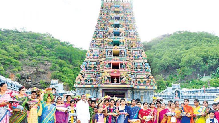 Kanaka Durgamma: నేటి నుంచి ఇంద్రకిలాద్రిపై వారహి నవరాత్రులు, ఆషాఢ సారె సమర్పణ ఉత్సవాలు!