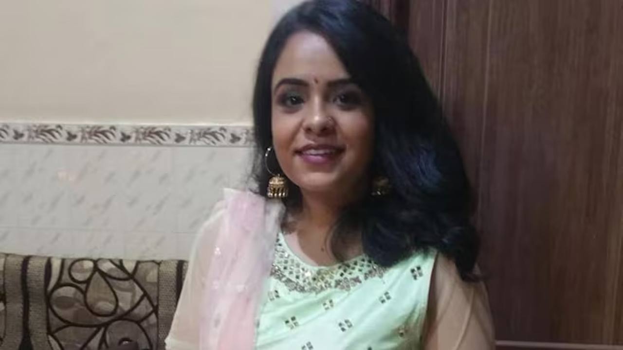 Canada: కెనడాలో భారతీయ విద్యార్థిని అనుమానాస్పద మృతి