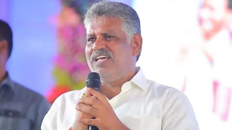 Chevireddy Bhaskar Reddy: నోటీసులపై స్పందించని చెవిరెడ్డి.. తదుపరి చర్యలకు సిద్ధమవుతున్న విజిలెన్స్!