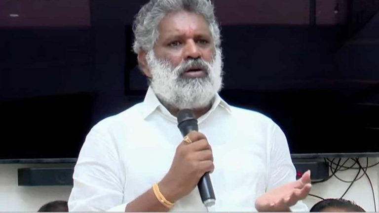 Chevireddy Bhaskar Reddy: తుడా నిధుల దుర్వినియోగం ఆరోపణలపై మాజీ ఎమ్మెల్యే రియాక్షన్..!