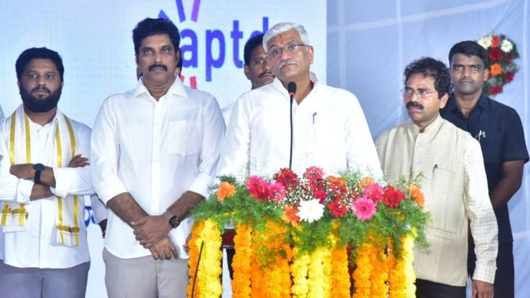 Gajendra Singh Shekhawat: 30 లక్షల పర్యాటకులు టార్గెట్.. రాజమండ్రికి వారసత్వ సాంస్కృతిక గుర్తింపు తెస్తాం!