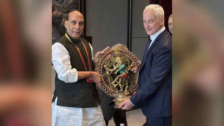 India Russia: రష్యా నుంచి మరో రెండు S-400లు.. Su-30 MKI అప్‌గ్రేడ్ చేయాలని ప్లాన్..