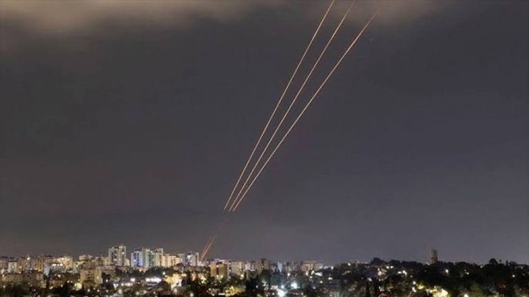 Iran-Israel War: ఇరాన్ ప్రతీకార దాడులు ప్రారంభం.. ఇజ్రాయెల్‌పై 100 డ్రోన్లు ప్రయోగం