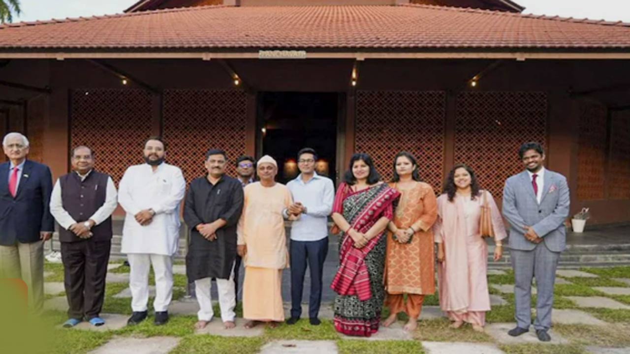 Malaysia: భారత్ దౌత్య బృందాన్ని అడ్డుకునేందుకు పాక్ కుట్ర.. తిప్పికొట్టిన మలేషియా