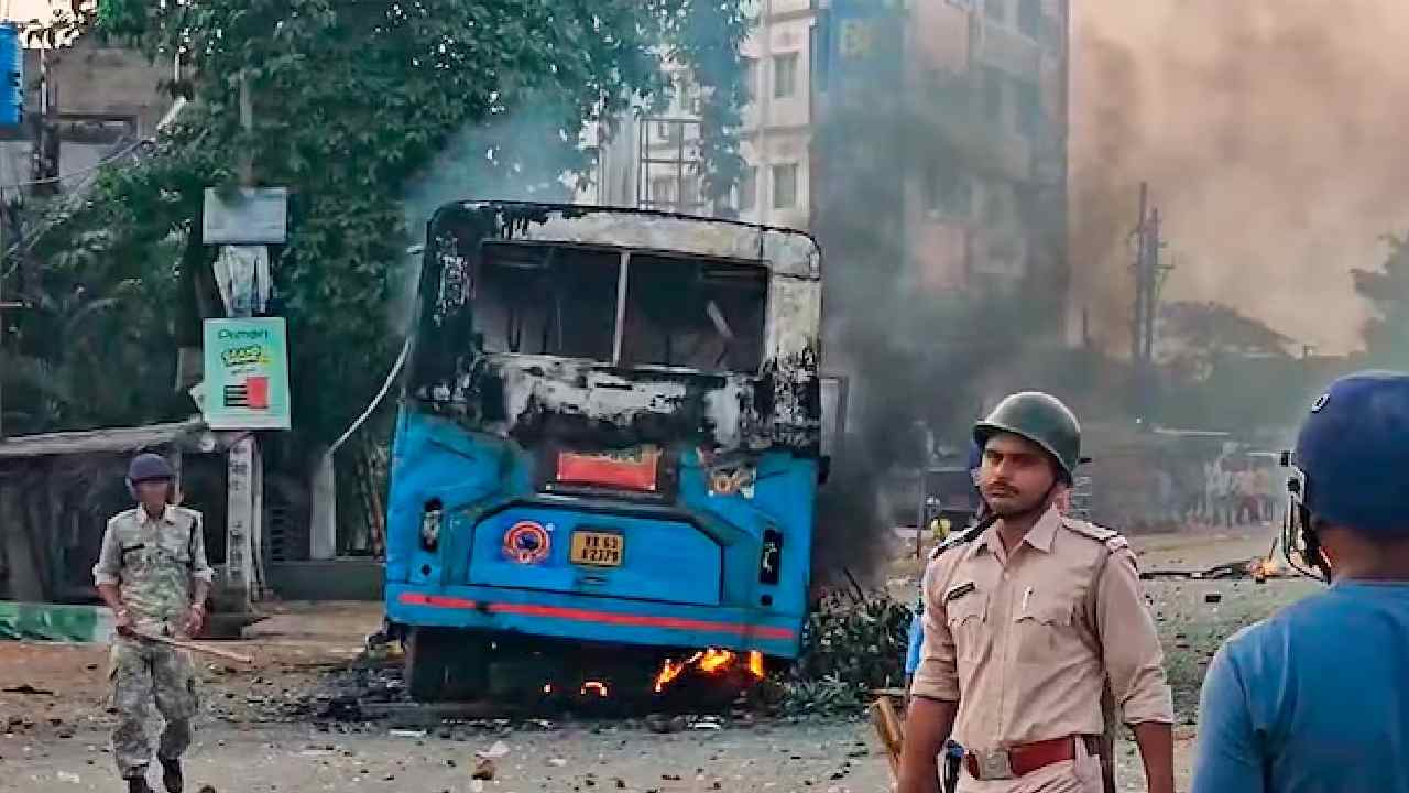 Murshidabad Riots: ముర్షిదాబాద్ అల్లర్లు.. తండ్రీకొడుకుల హత్యలో 13 మంది నిందితులు..