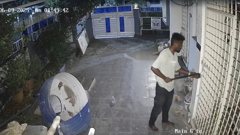 M.Tech To Thief: ఎం.టెక్ వరకు చదివి దొంగగా మారిన ఐటీ ఇంజనీర్.. కారణం ఇదే..!