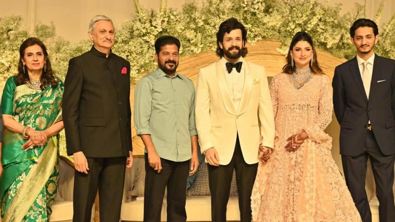 CM Revanth Reddy : అఖిల్ రిసెప్షన్ కు హాజరైన సీఎం రేవంత్ రెడ్డి