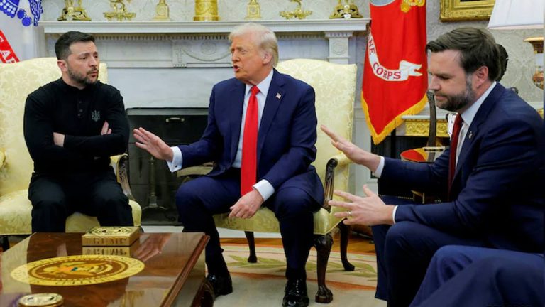 Spider Web: రష్యాపై ఉక్రెయిన్ డ్రోన్ దాడులు.. సందేశం ఎవరికంటే..!