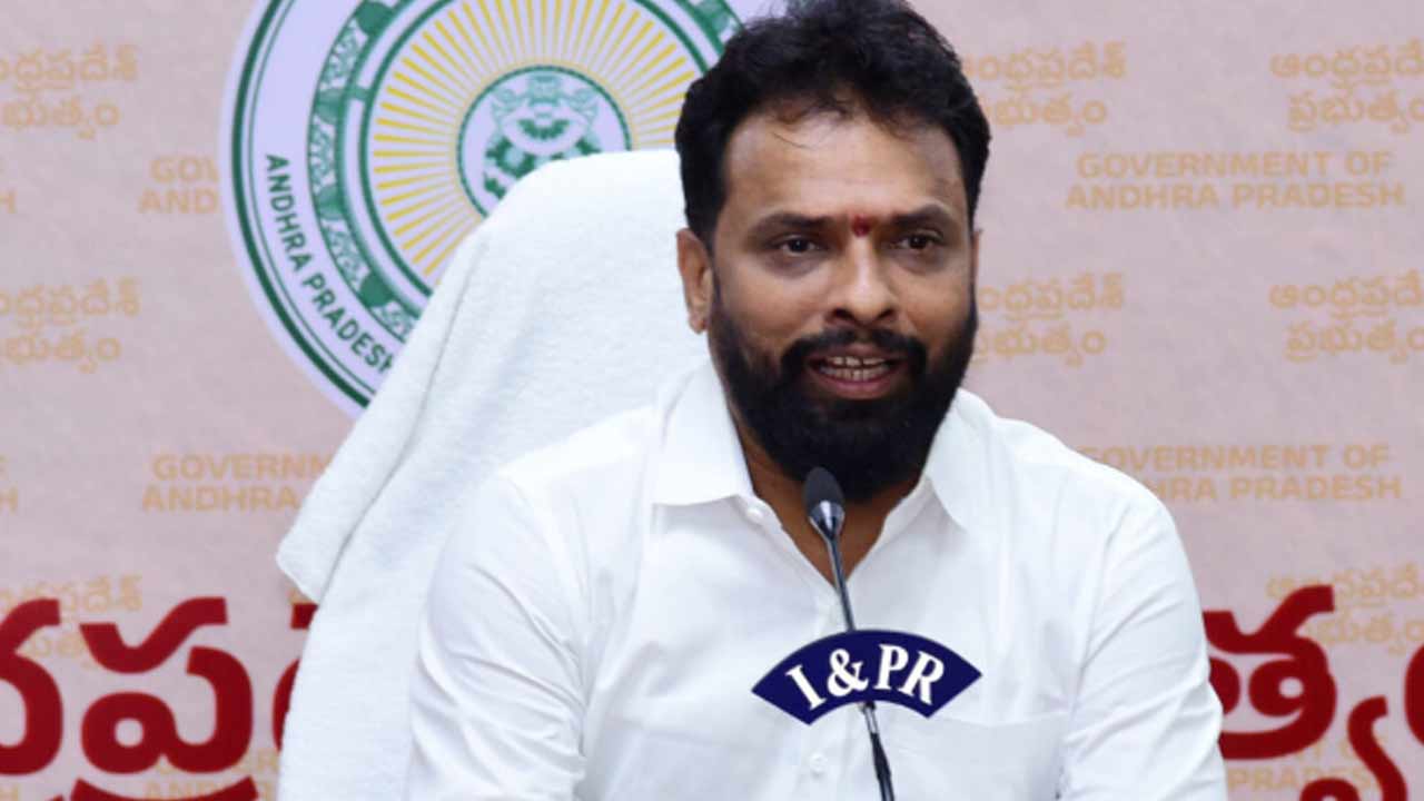 Minister Vasamsetti Subhash: మంత్రి సంచలన వ్యాఖ్యలు.. ఇంటెలిజెన్స్ వర్గాలు పసిగట్టే జగన్ పర్యటనలపై ఆంక్షలు..!