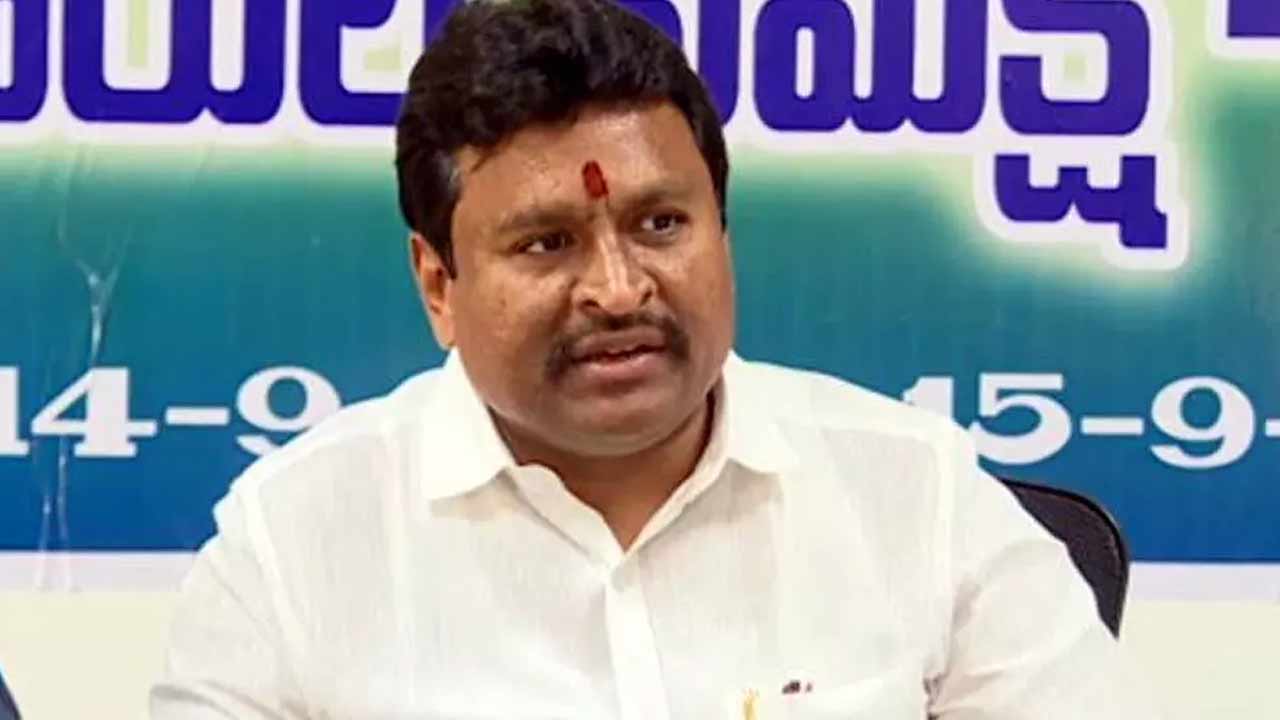 Vellampalli Srinivas: ఎంత మంది విద్యార్థులకు తల్లికి వందనం ఇచ్చారు..?