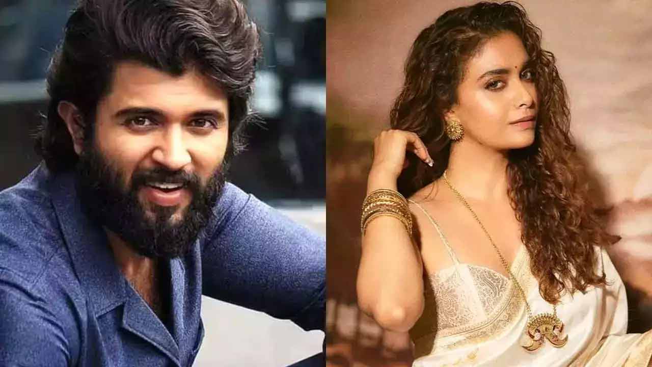 Keerthy Suresh : విజయ్ దేవరకొండతో కీర్తి సురేష్.. హింట్ ఇచ్చిందిగా..