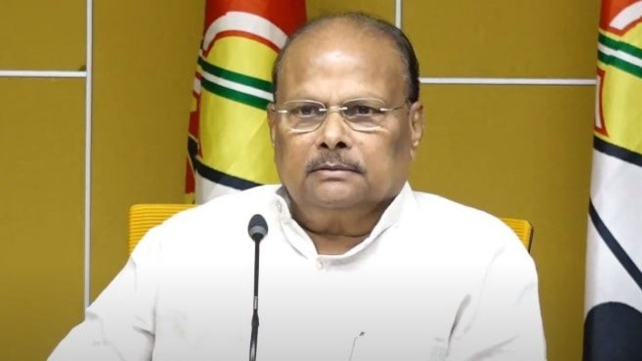 Yanamala Rama Krishnudu: గతంలో నిద్రపోయారా..? సోకాల్డ్ సంపాదకులపై యనమల ఫైర్..!