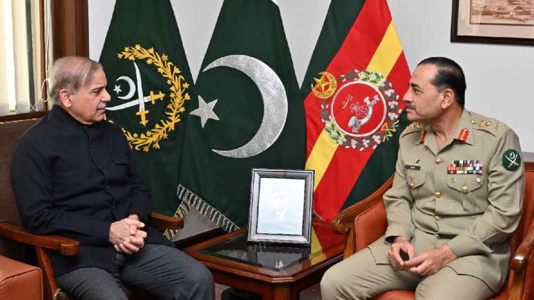 Pakistan: బలూచిస్తాన్ ప్రజలకు పెరగనున్న కష్టాలు.. అణచివేతకు పాకిస్తాన్ కొత్త చట్టం..