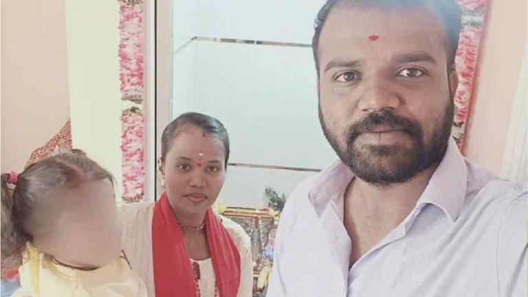 Bengaluru: వివాహేతర సంబంధం.. భార్య తల నరికి, తలతో పోలీస్‌ స్టేషన్‌కు..