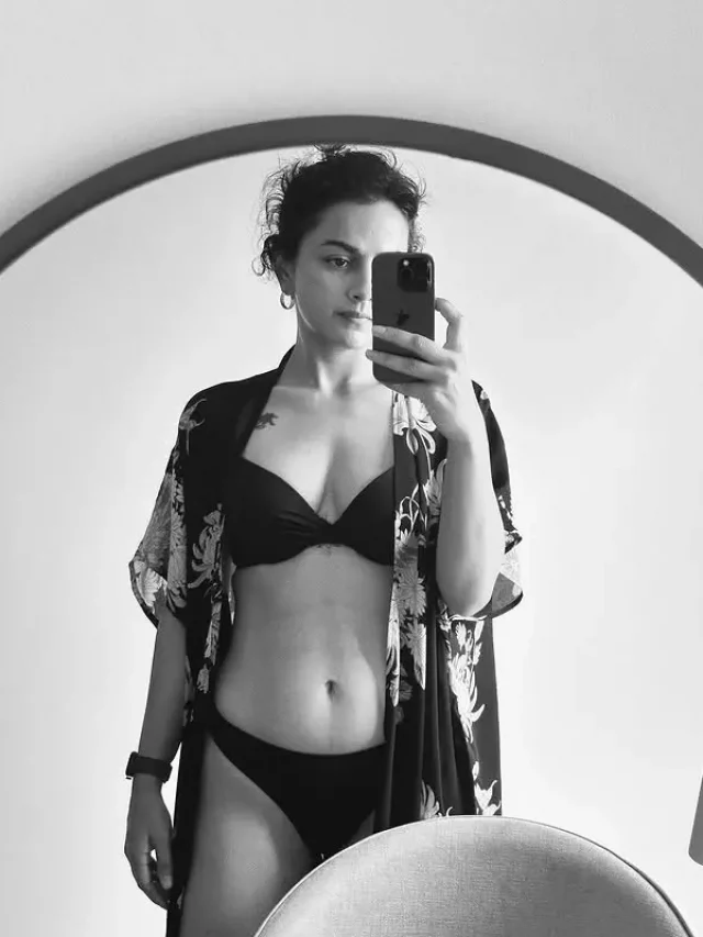 బ్లాక్ బికినీలో దర్శనమిచ్చిన..  శ్రద్ధా శ్రీనాథ్