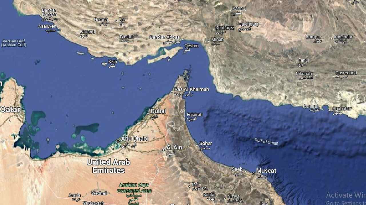 Strait of Hormuz: “హార్మూజ్ జలసంధి”ని మూసేయాలని ఇరాన్ ప్లాన్.. ఇదే జరిగితే చమురు సంక్షోభం..