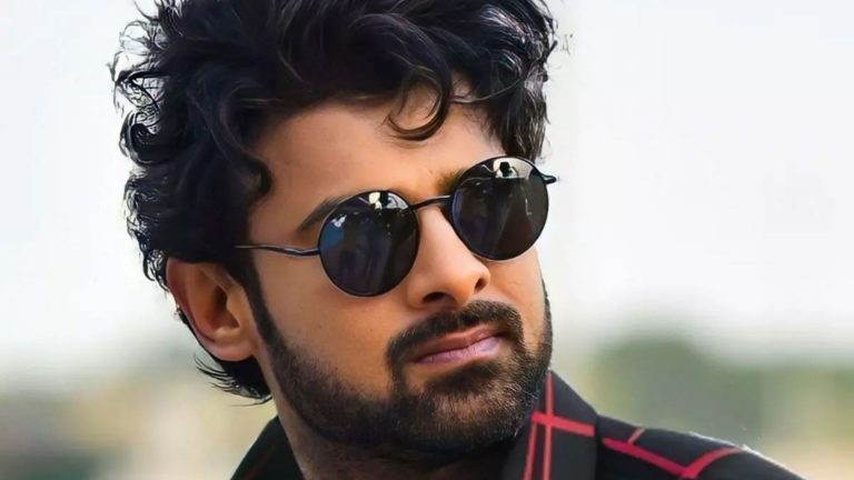 Rajasab : రెమ్యునరేషన్ తగ్గించిన ప్రభాస్..!