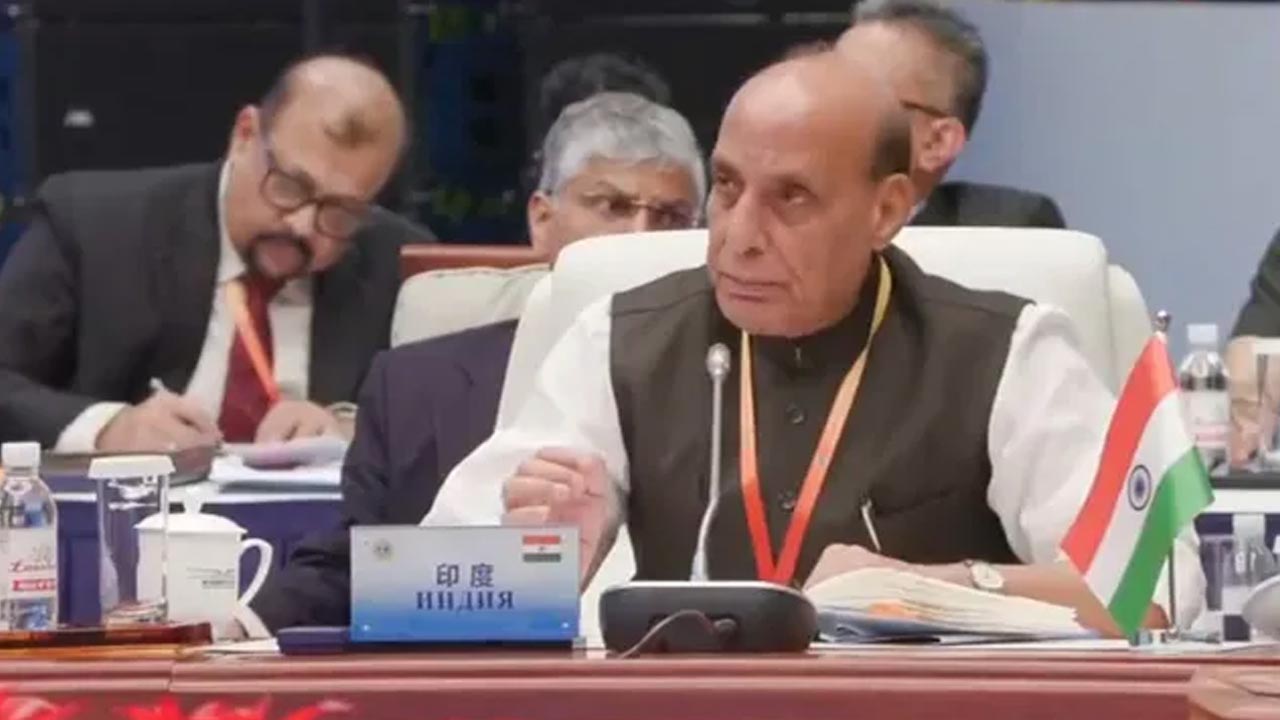 Rajnath Singh: చైనా ముందే పాకిస్తాన్⁬ను ఏకిపారేసిన రాజ్⁬నాథ్ సింగ్