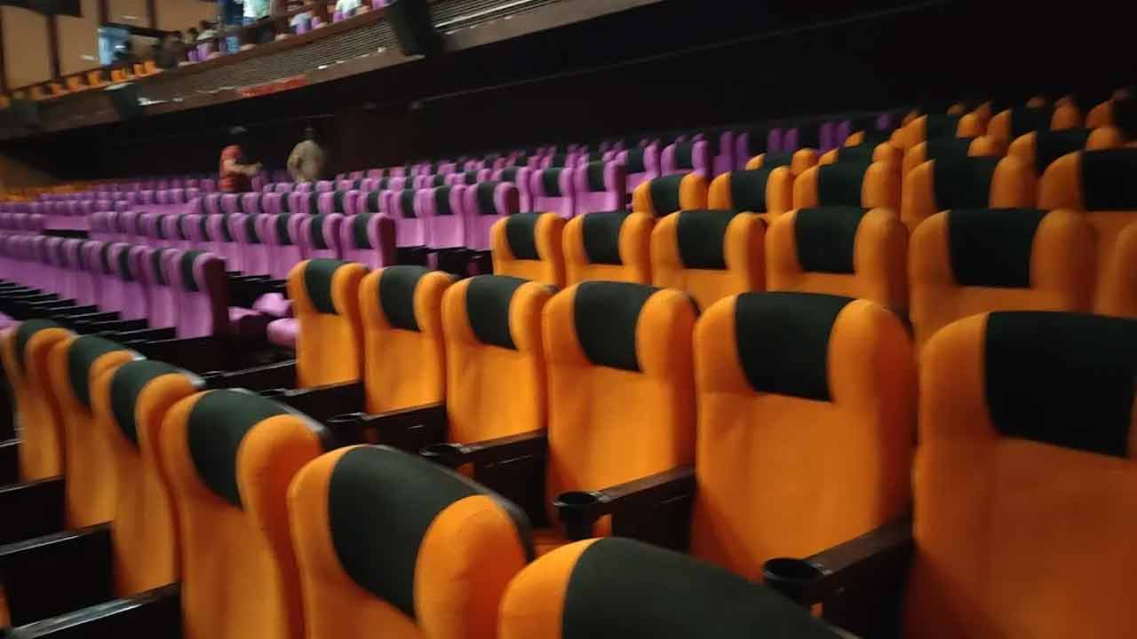 Sandhya Theatre: సంధ్య థియేటర్‌లో పాముల కలకలం?