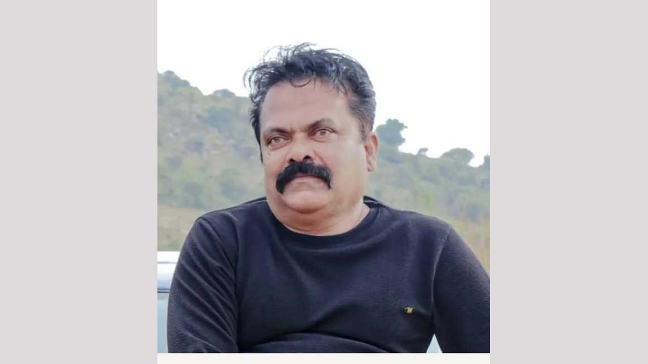 Teacher: మహారాష్ట్రలో కారు ప్రమాదం.. నల్గొండ టీచర్ సజీవ దహనం