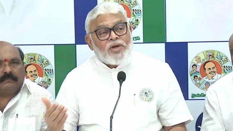 Ambati Rambabu: చంద్రబాబు మాటలు నమ్మి వైసీపీ కార్యకర్తలు కూడా కూటమికి ఓట్లేశారు..