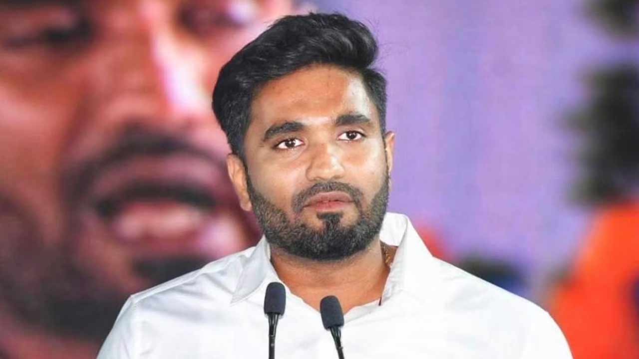 Margani Bharat: రెడ్ బుక్ రాజ్యాంగం పేరిట వైసీపీ శ్రేణులపై వేధింపులు..