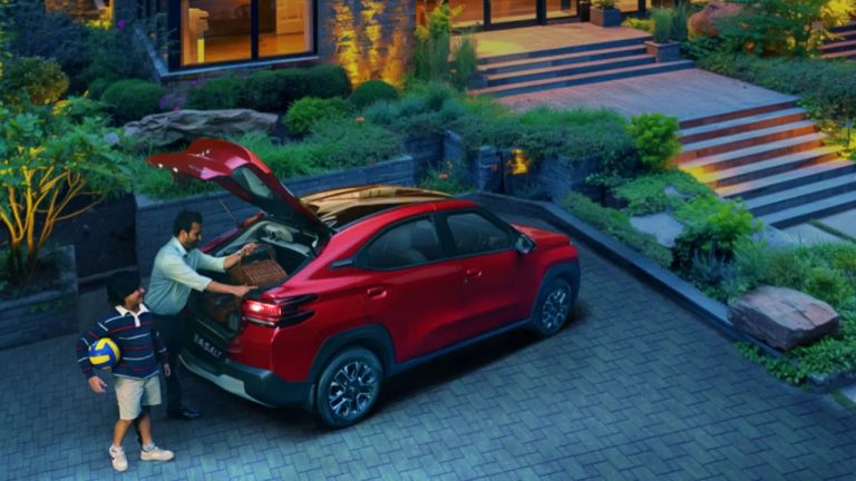 Citroën India: టాటా కర్వ్ తో పోటీ పడుతున్న ఈ కారుపై రూ.2.80 లక్షలు తగ్గింపు..! 31 వరకే ఛాన్స్..