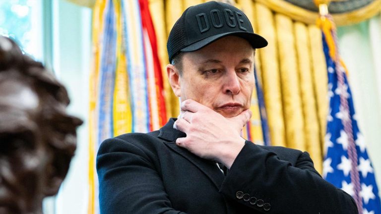 Elon Musk: కొత్త పార్టీ ప్రకటనతో మస్క్‌కు ఎదురుదెబ్బ.. 24 గంటల్లో రూ. 1.31 లక్షల కోట్లకు పైగా నష్టం..!