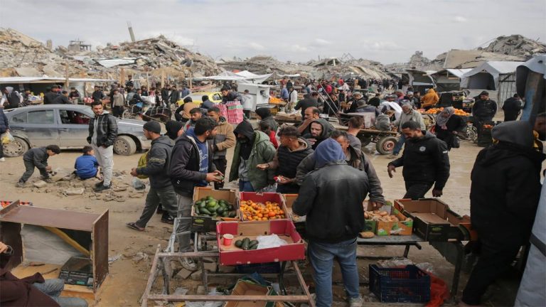 Gaza: అమెరికా భద్రతా దళాలు ఘాతుకం.. గాజా శరణార్థులపై కాల్పులు.. 118 మంది మృతి!