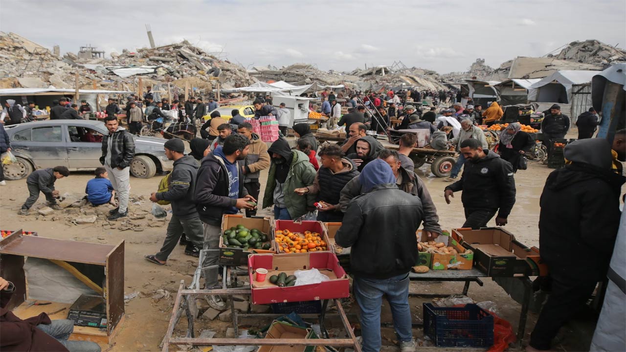 Gaza: అమెరికా భద్రతా దళాలు ఘాతుకం.. గాజా శరణార్థులపై కాల్పులు.. 118 మంది మృతి!