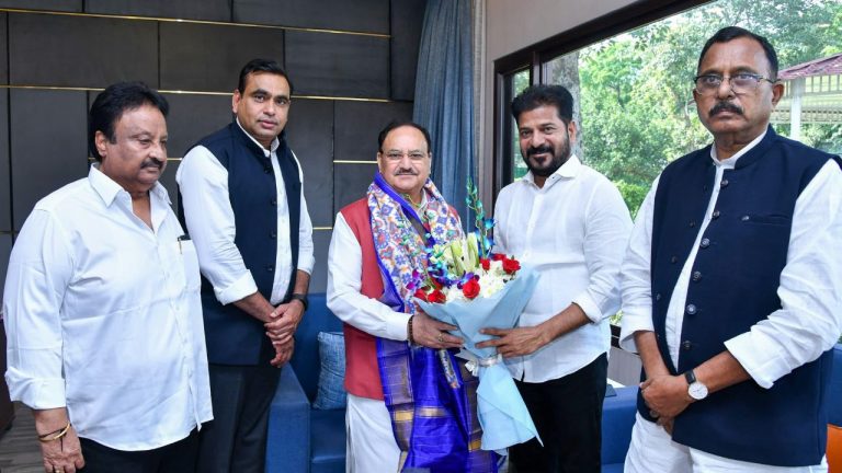 Revanth Reddy: యూరియా సరఫరా వేగవంతం చేయండి.. కేంద్రమంత్రిని కోరిన సీఎం రేవంత్‌!