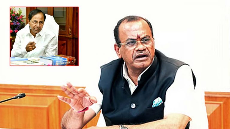 Minister Komatireddy: కేసీఆర్ అసెంబ్లీకి రావాలి.. హరీష్ రావు, కేటీఆర్ లెక్కలోకి రారు..