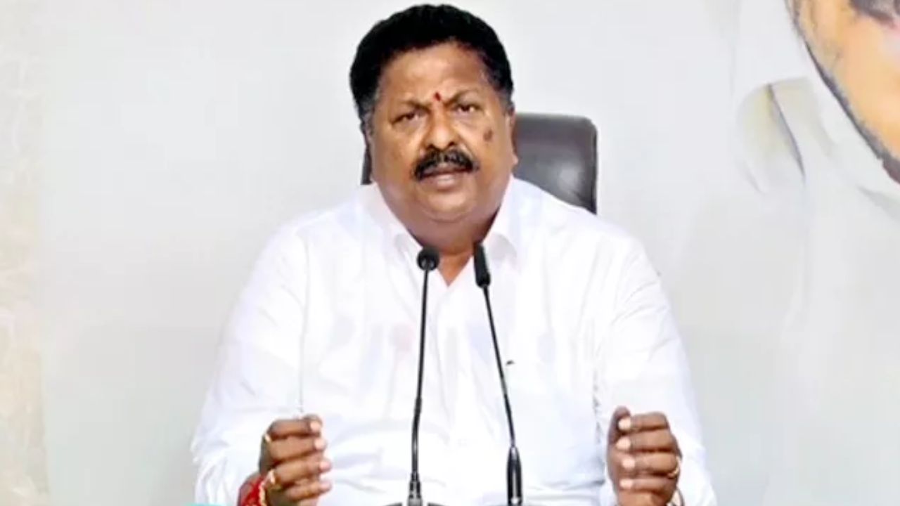 Karumuri Nageswara Rao: ఈవీఎంల ట్యాంపరింగ్‌తో అధికారంలోకి వచ్చారు.. ఇప్పుడు భయం పట్టుకుంది..!