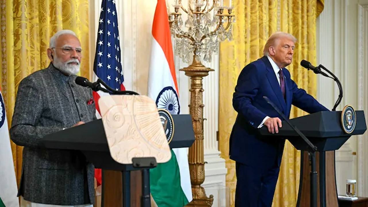 Modi-Trump: అమెరికాతో వాణిజ్య చర్చలు నడుస్తున్నాయి.. భారత వాణిజ్య శాఖ వెల్లడి