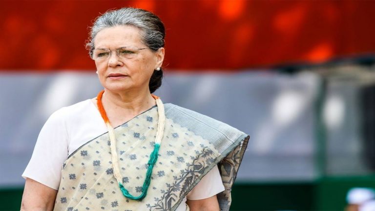 Sonia Gandhi: 15న సోనియాగాంధీ అధ్యక్షతన కాంగ్రెస్ కీలక భేటీ.. దేనికోసమంటే..!