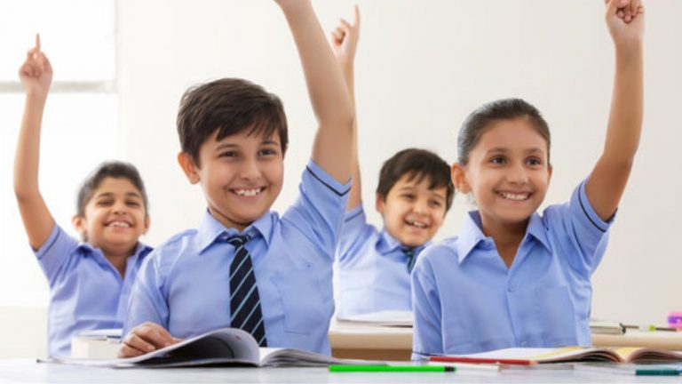 Students Study Tips: విద్యార్థులు పరిక్షల్లో టాప్ చేయాలంటే వీటిని పాటిస్తే సరి.. మీరే బెస్ట్.!