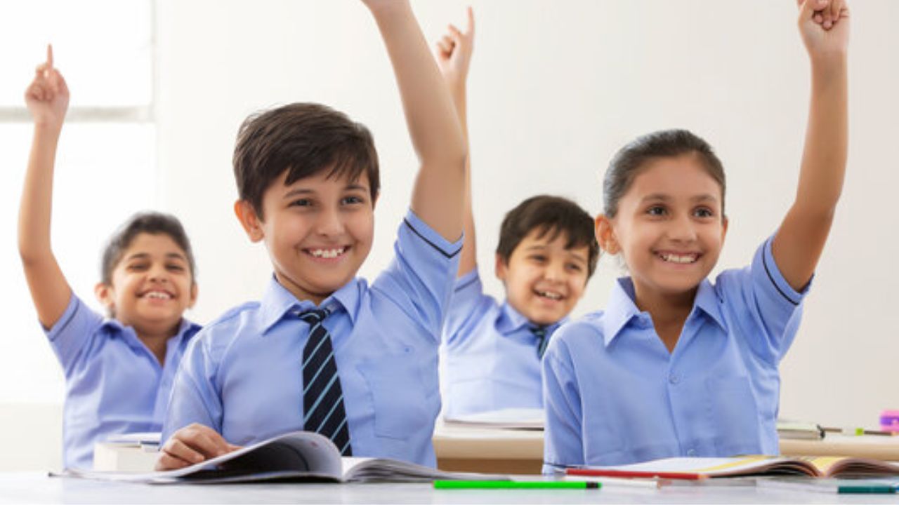 Students Study Tips: విద్యార్థులు పరిక్షల్లో టాప్ చేయాలంటే వీటిని పాటిస్తే సరి.. మీరే బెస్ట్.!