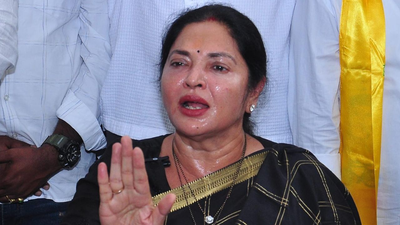 Vemireddy Prashanthi Reddy: వైఎస్ జగన్ సమాజానికి ఏం సందేశం ఇస్తున్నారు?.. ఎమ్మెల్యే ప్రశాంతి రెడ్డి ఫైర్!