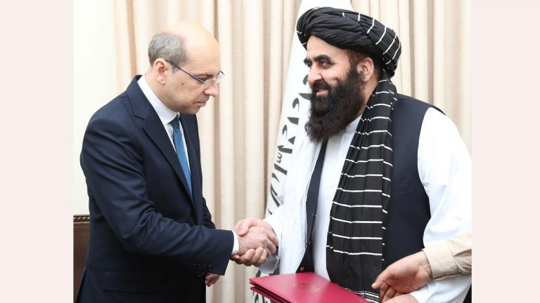 Afghanistan: తాలిబన్ ప్రభుత్వాన్ని అధికారికంగా గుర్తించిన రష్యా.. ఆఫ్ఘన్ రాయబారిని అంగీకరిస్తూ ప్రకటన