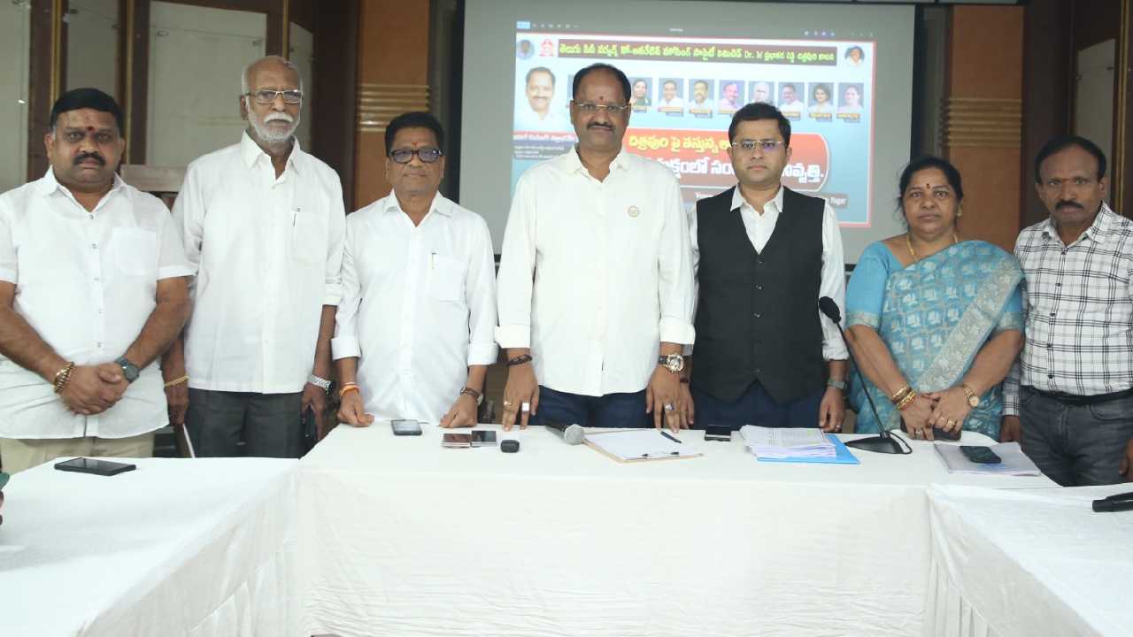 Chitrapuri Colony: సినీ డిస్ట్రిబ్యూటర్లు, జర్నలిస్ట్ లకు చిత్రపురి ఫ్లాట్లు?