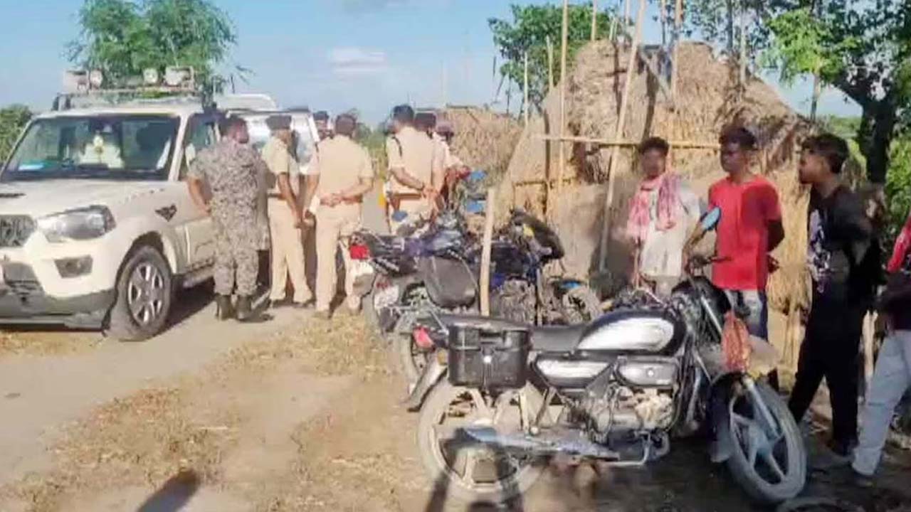 Purnea Murder Case: పూర్నియాలో మంత్రాల నెపంతో దారుణం.. ఒకే కుటుంబంలో ఐదుగురు సజీవదహనం..
