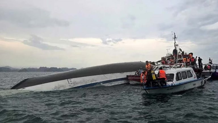Boat Capsized: ఘోర పడవ ప్రమాదం.. 27 మంది మృతి