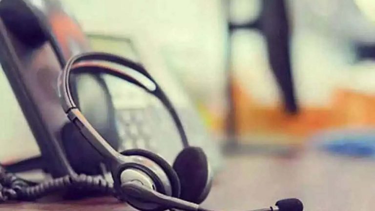 Fake Call Center: మెయిల్స్ పంపుతూ ఖాతాలు లూటీ.. నకిలీ కాల్ సెంటర్ గుట్టురట్టు..