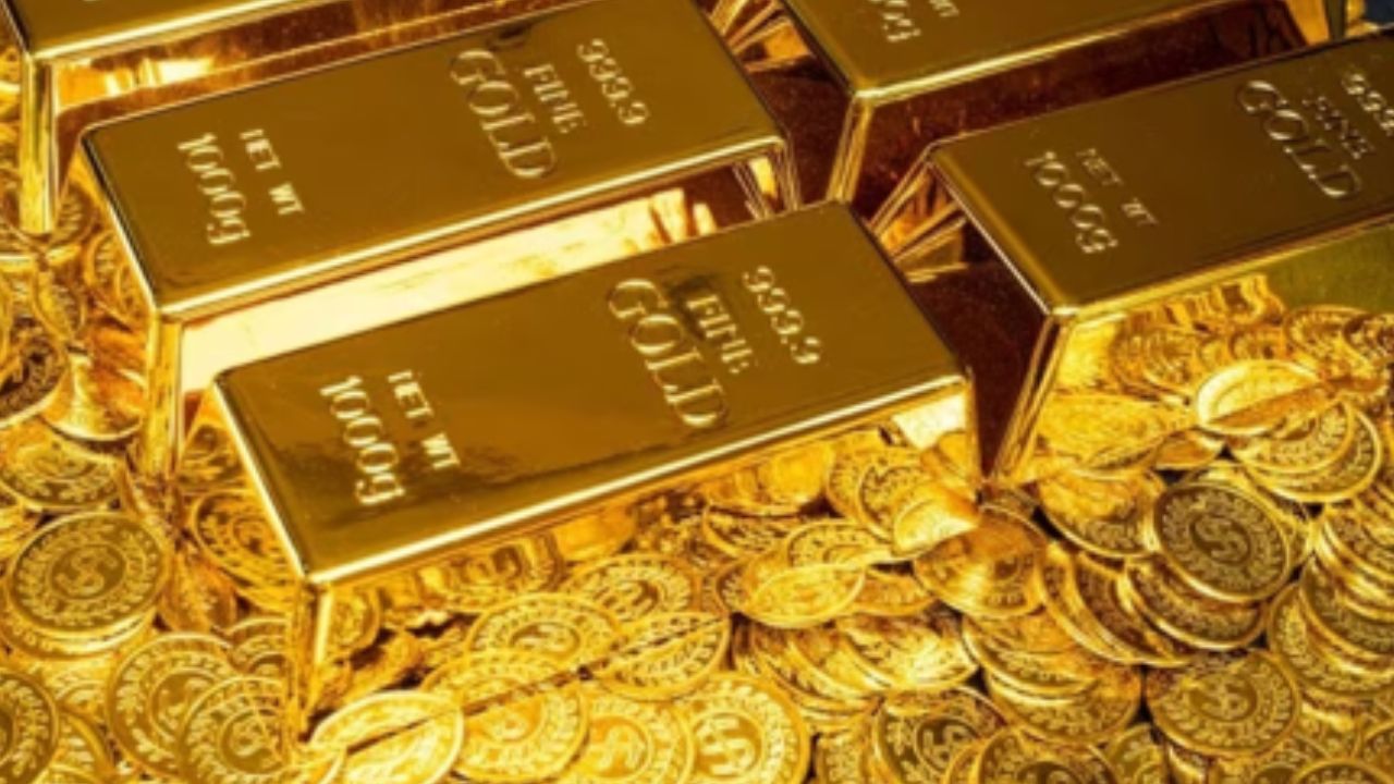 Gold Rate Today: గోల్డ్‌ ప్రియులకు భారీ షాక్.. నేడు తులం బంగారం రేటు ఎంతో తెలుసా?