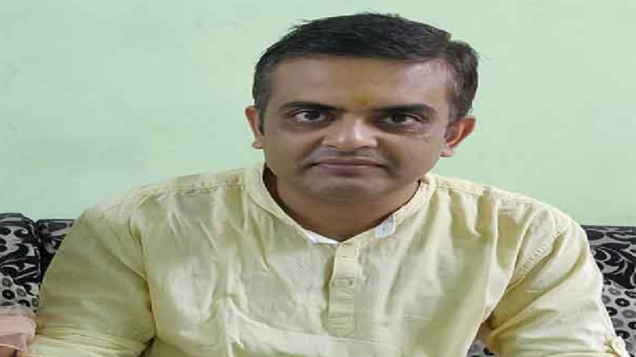 Delhi: ఇద్దరు సీఎంలను అరెస్ట్ చేసిన ఈడీ మాజీ అధికారి రాజీనామా