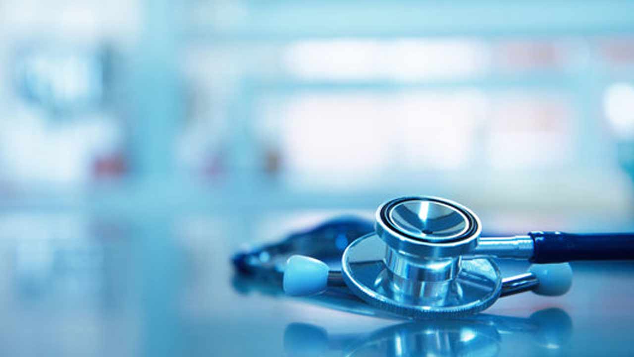 Private Medical Colleges : డమ్మీ డాక్టర్లు.. ఉత్తుత్తి సిబ్బంది.. మెడికల్ కౌన్సిల్ కి  లంచాలు ఇచ్చి అనుమతులు